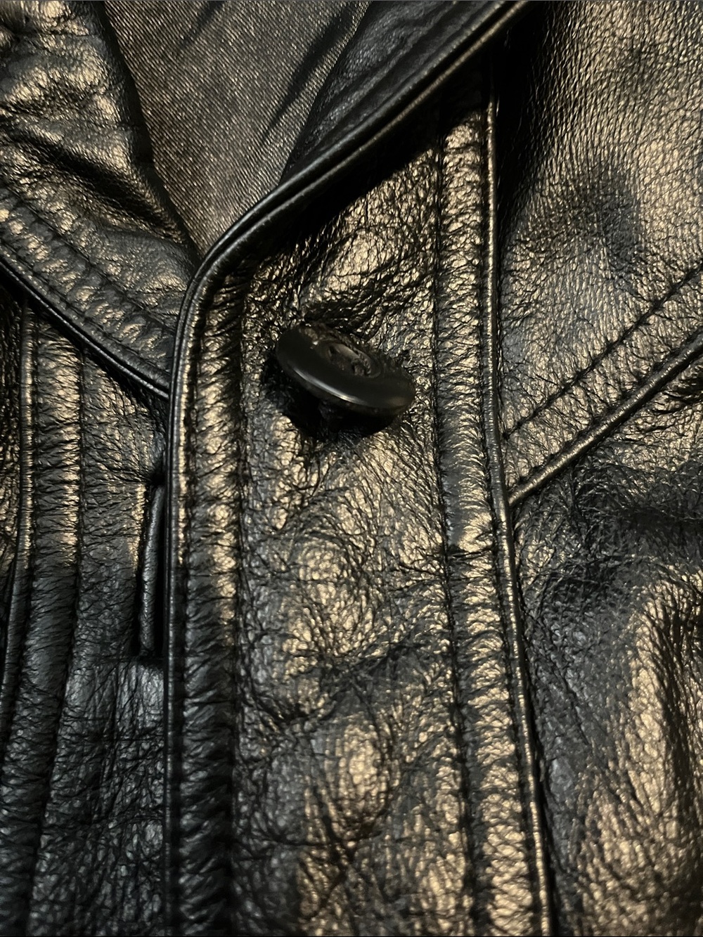 Hardly worn leather jacket/blazer style - Picture 6 of 6